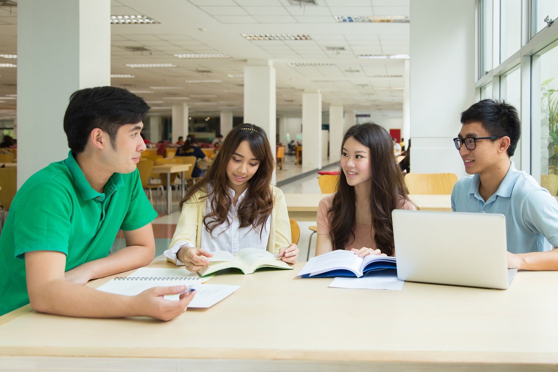 How to Get the Apple UK Student Discount in 2025?