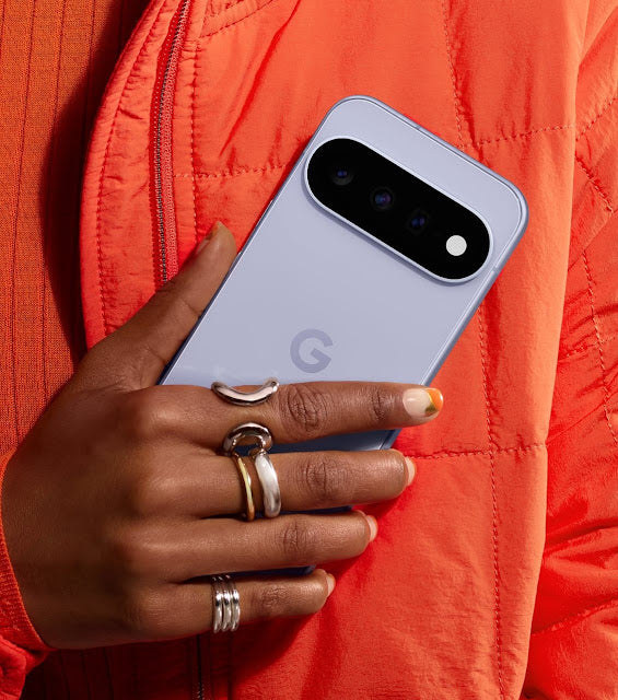 Google Pixel 11 in Frost